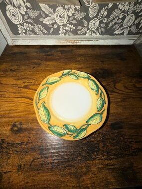 Fitz & Floyd Ricamo Portofino hand-painted leaf and vine Plate For Candle Or Cup